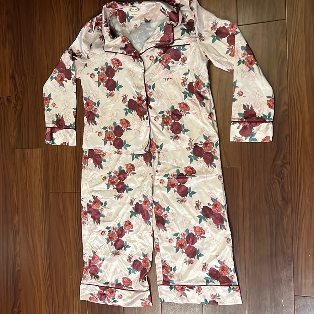 Joyfolie Mia Joy pink floral satin pajamas